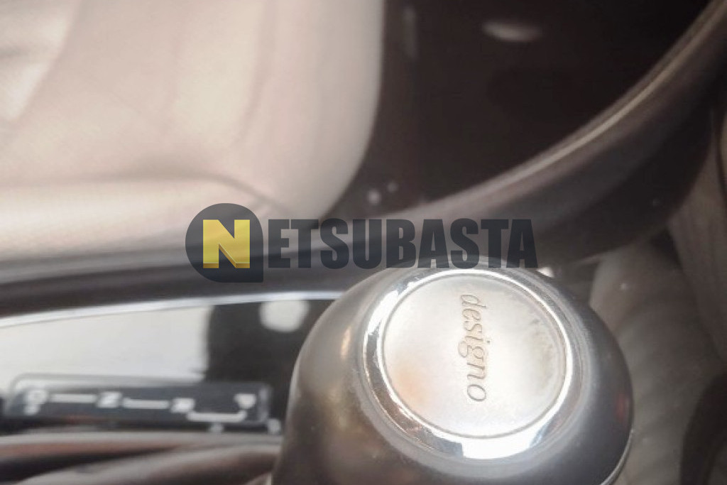 Mercedes-Benz CLS 500 2005