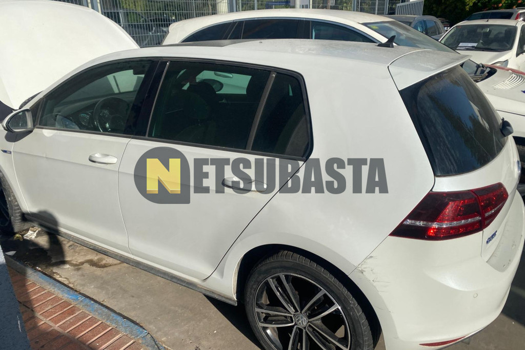Volkswagen Golf GTE 1.4 TSI e-Power 2015