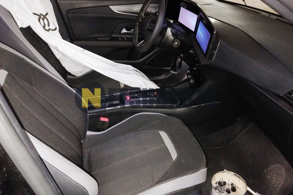 Opel Mokka 1.2T Hybrid eDCT6 2025