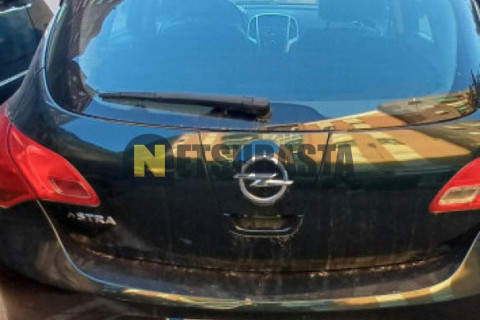 Opel Astra 1.6 CDTi 2015