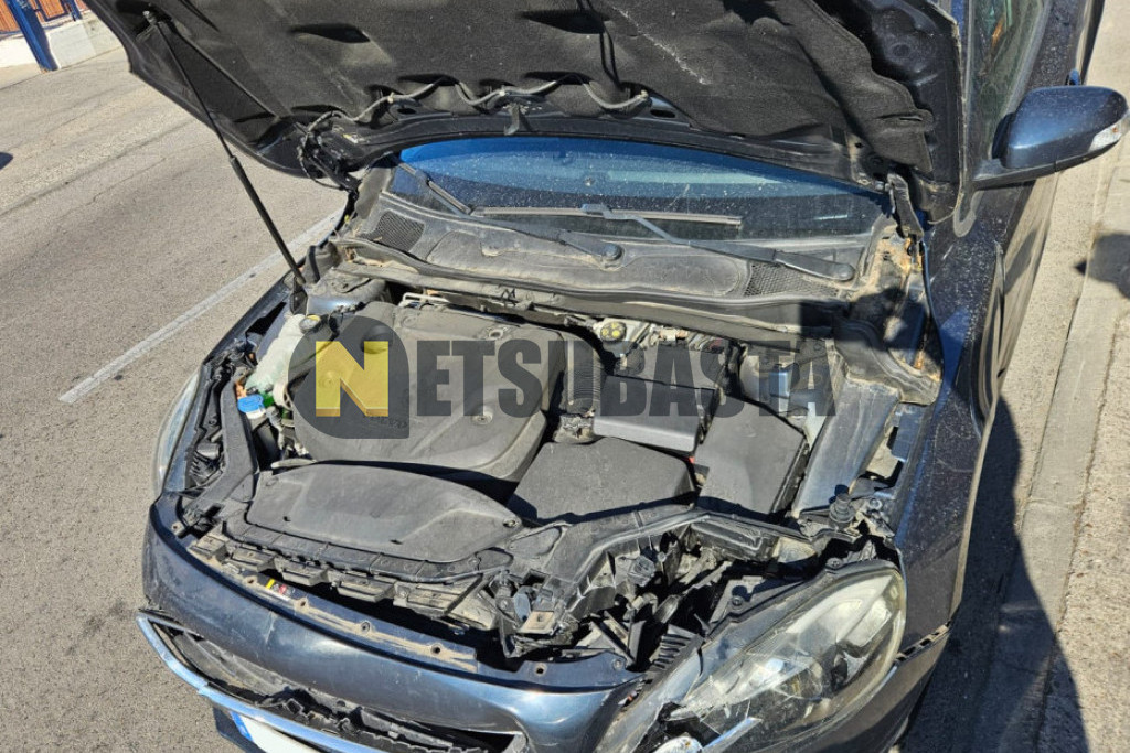 Volvo V40 D2 2017