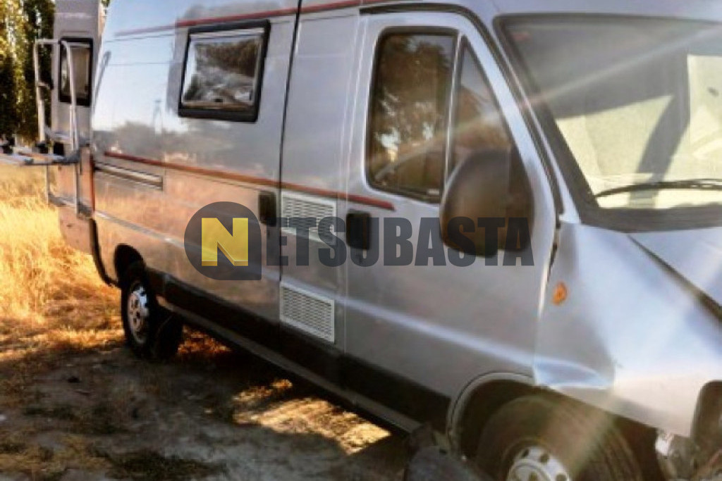 Peugeot Boxer 2.8 HDi Camper 2005