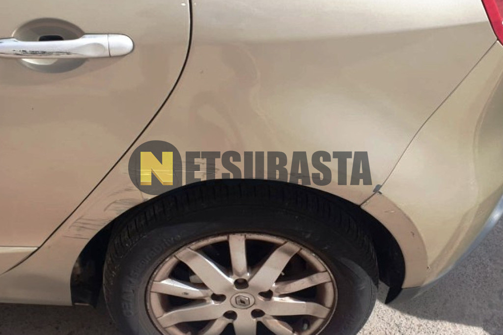 Renault Scénic 2.0 2009
