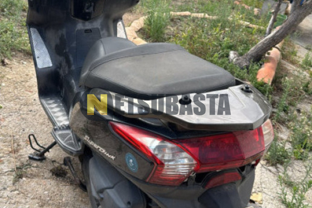 Kymco Super Dink 300i 2010