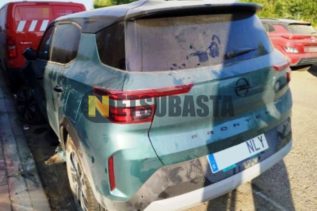 Opel Frontera 1.2T Hybrid eDCT6 2026