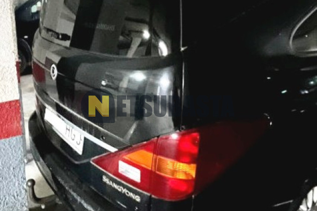 SsangYong Rodius 270Xdi 2011