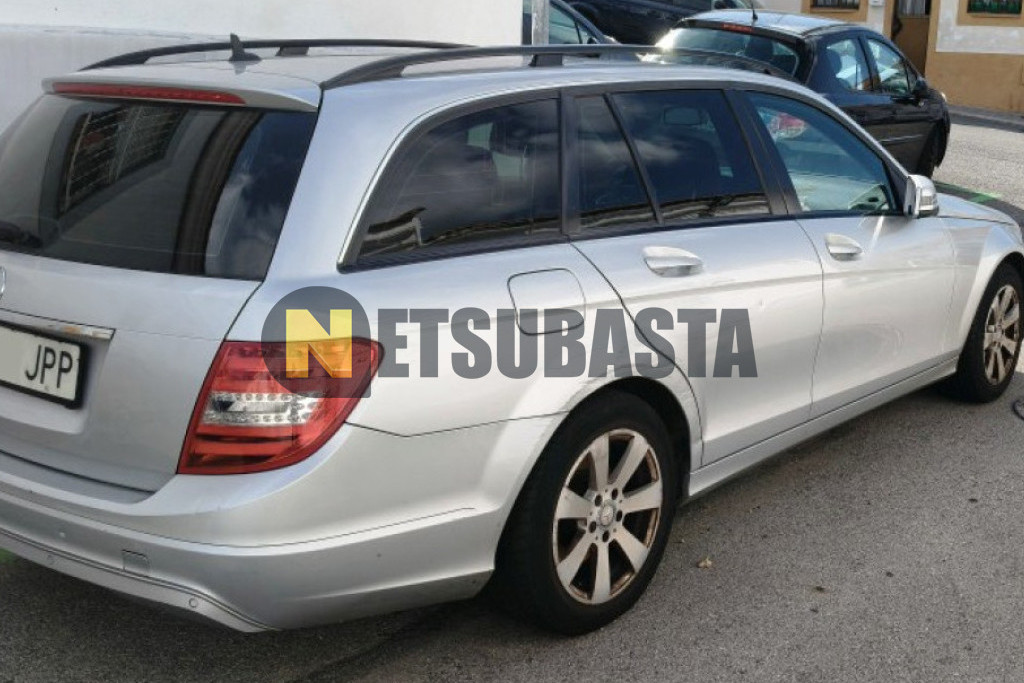 Mercedes-Benz C 220 CDI BlueEFFICIENCY Estate 2013