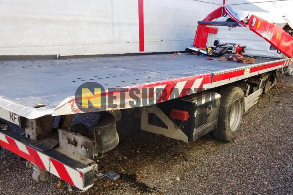 Iveco Daily 70C18 Plataforma Portacoches 2025