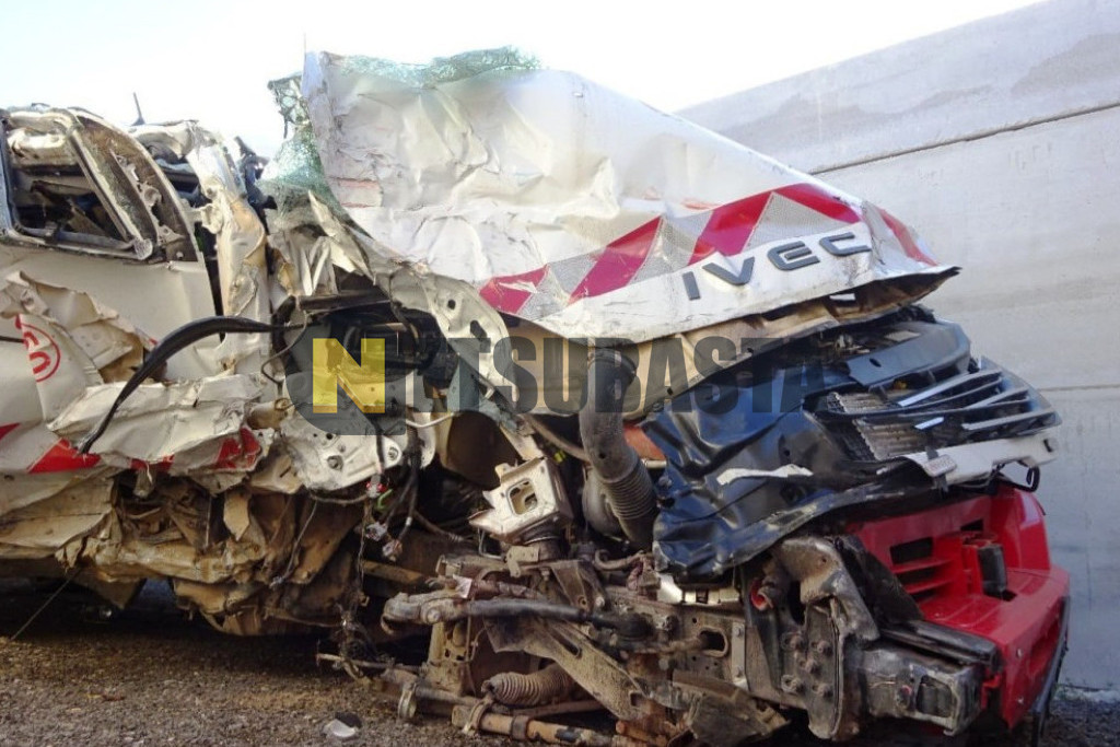 Iveco Daily 70C18 Plataforma Portacoches 2025