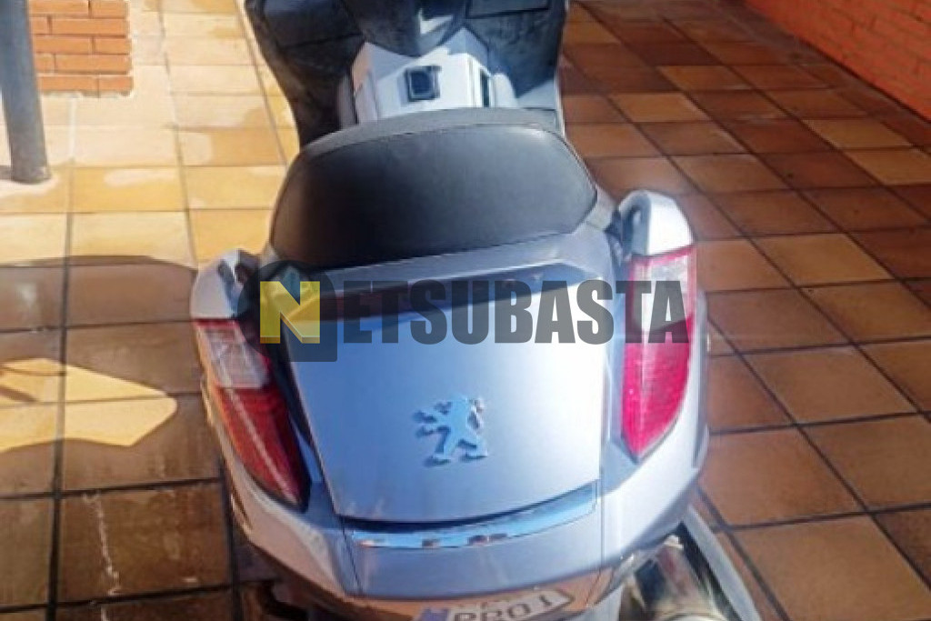 Peugeot Satelis 400 2009