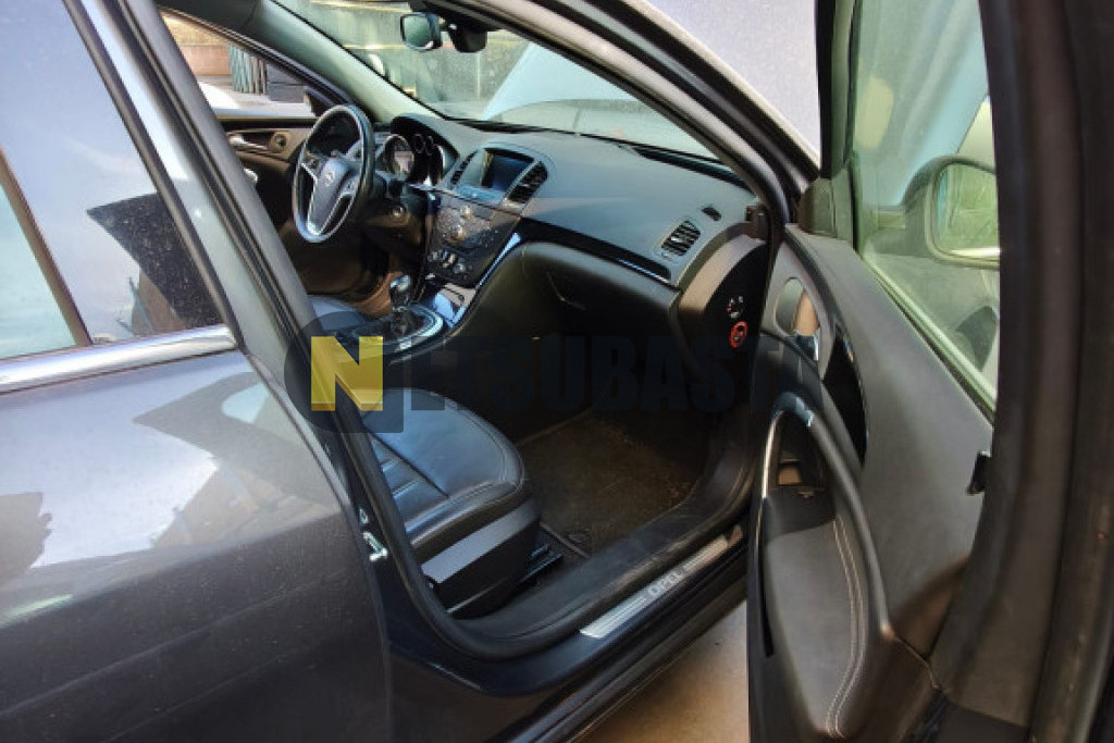 Opel Insignia 2.0 CDTI 2011