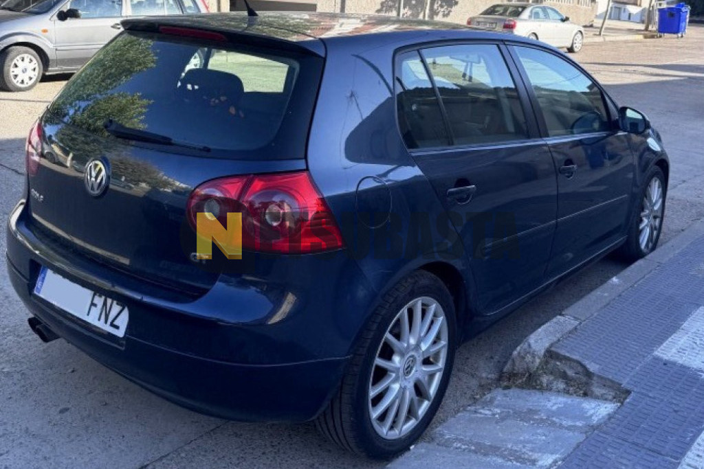 Volkswagen Golf GT 2.0 TDI DSG 6 vel 2007