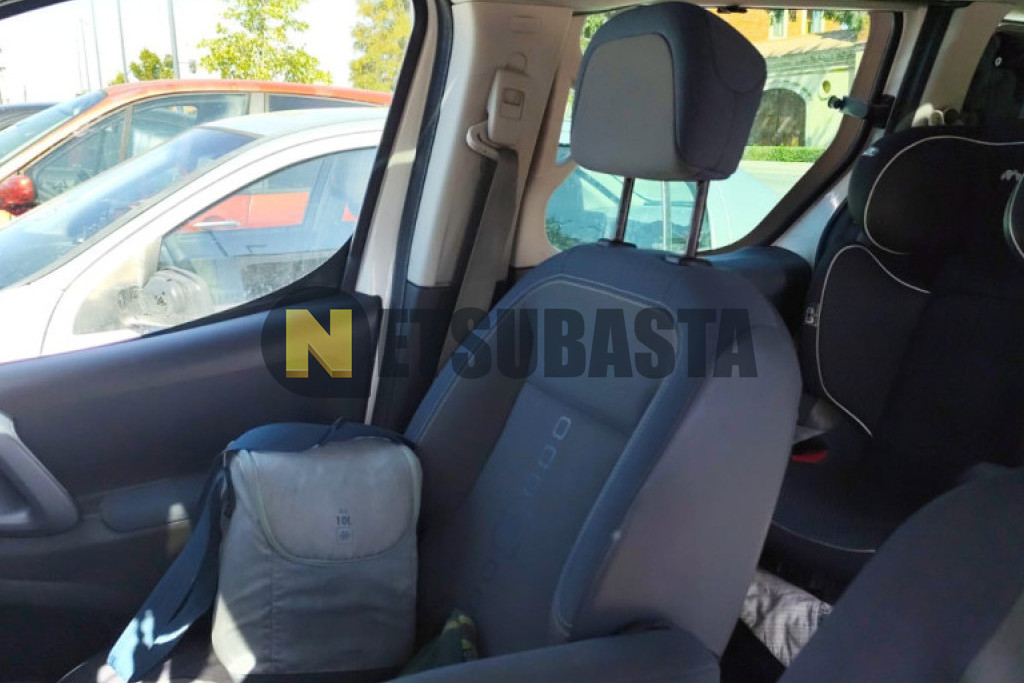 Citroën Berlingo Multispace 1.6 e-HDi CMP6 2011