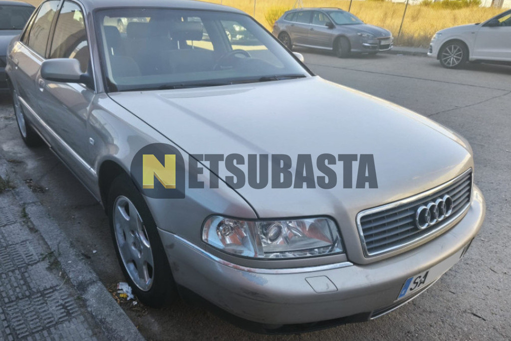 Audi A8 2.5 TDI quattro tiptronic 2000