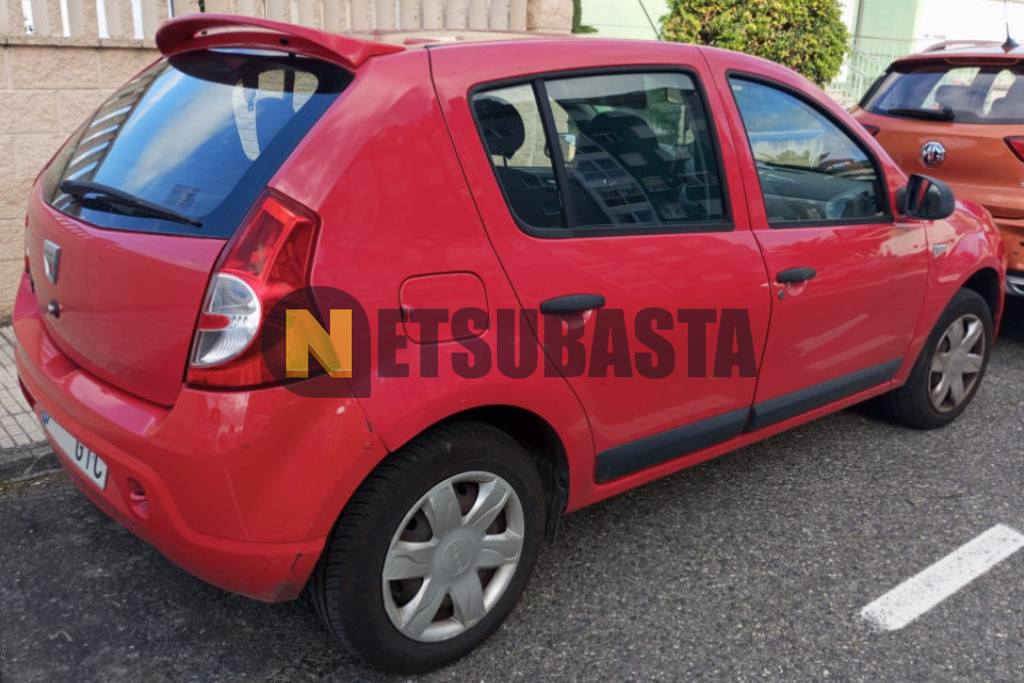 Dacia Sandero 1.2 16v 2010