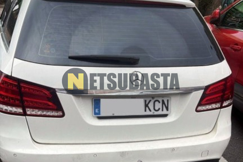 Mercedes-Benz E 200 BlueTEC Estate 2016