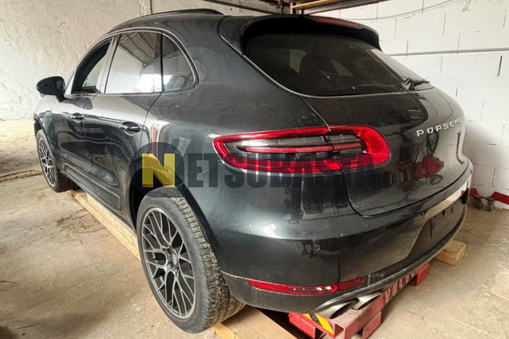 Porsche Macan S 2016