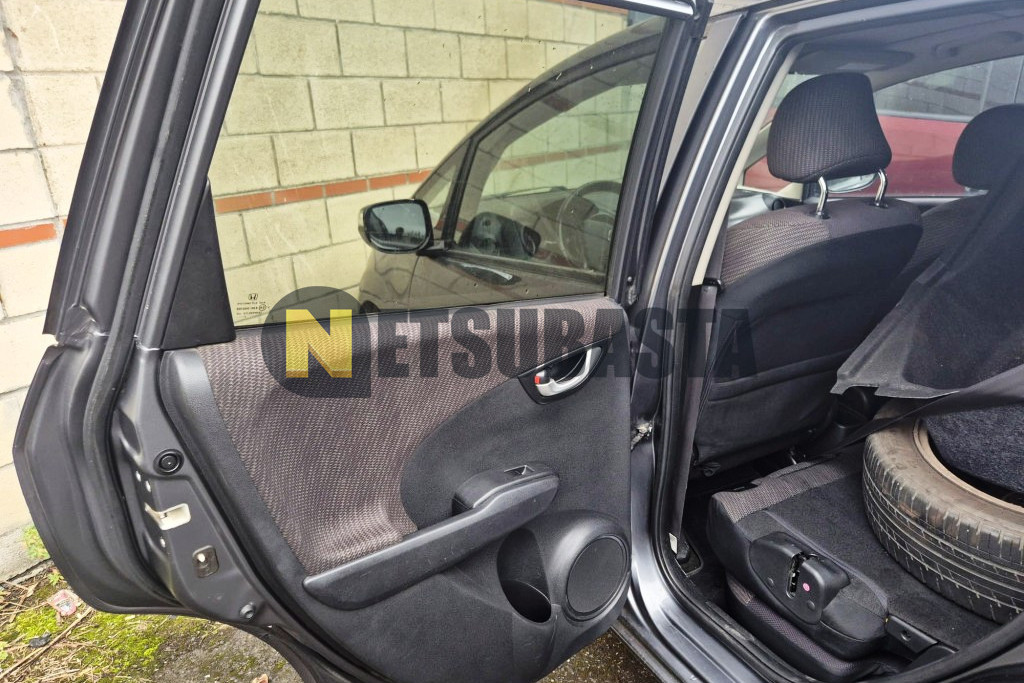 Honda Jazz 1.4 i-VTEC CVT 2014