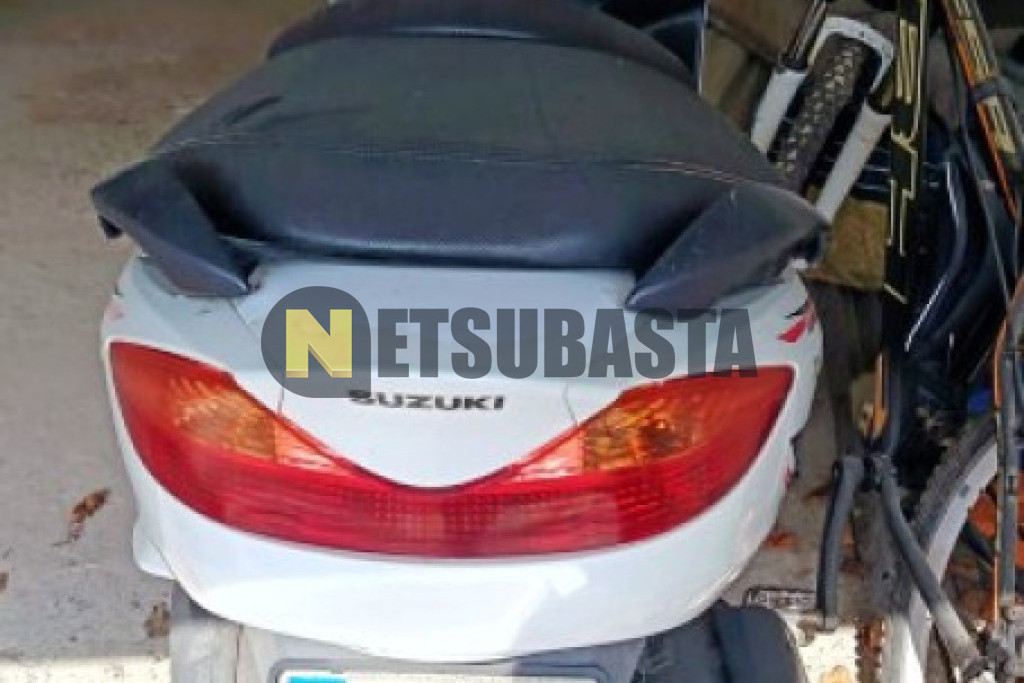 Suzuki Burgman 125 2013
