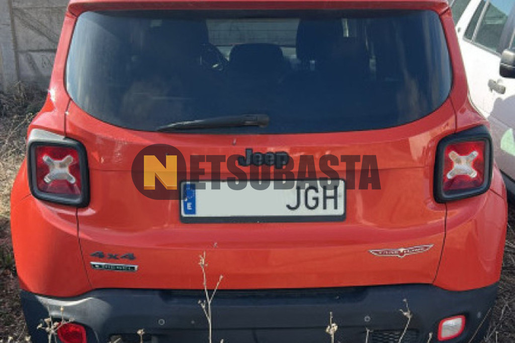 Jeep Renegade 2.0 MultiJet 4x4 Auto Active Drive Low 2015