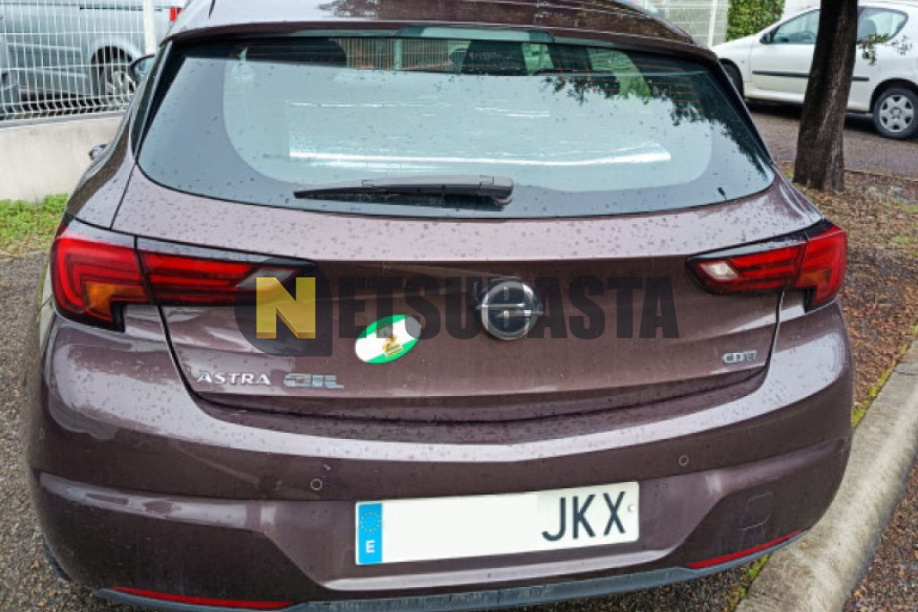 Opel Astra 1.6 CDTi 2015
