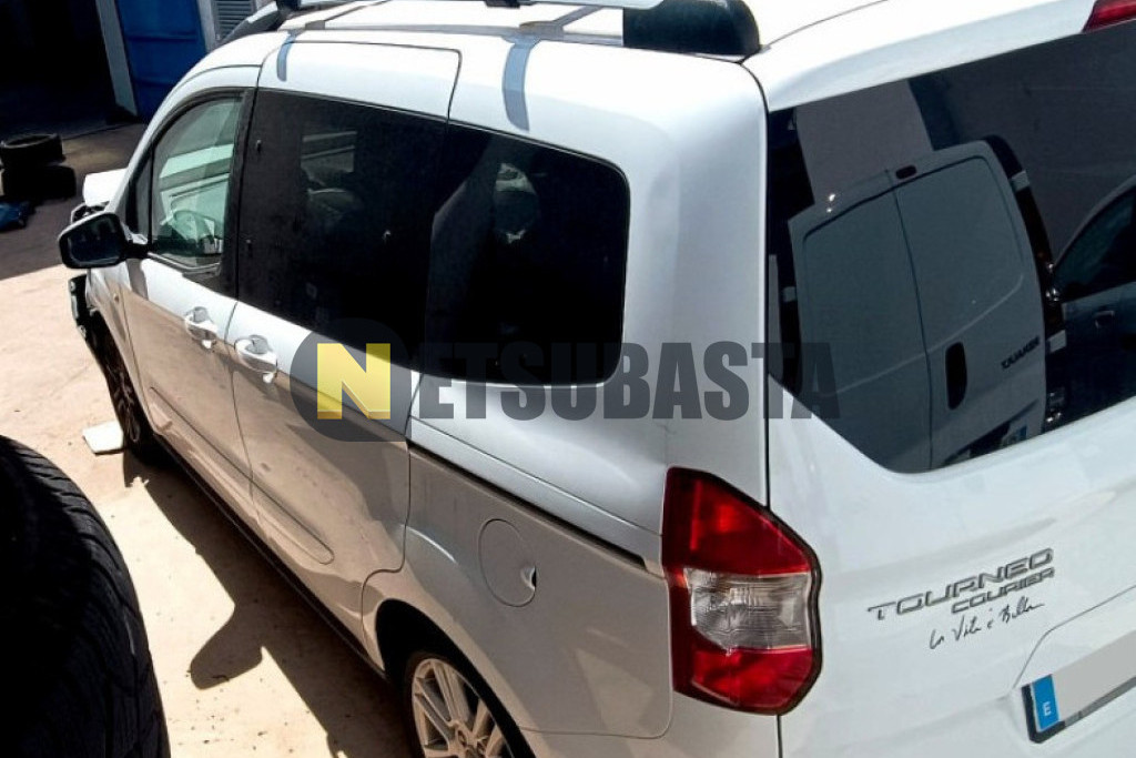 Ford Tourneo Courier 1.0 EcoBoost 2019