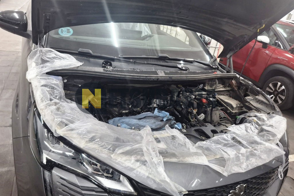 Peugeot 3008 1.5 BlueHDi EAT8 2023