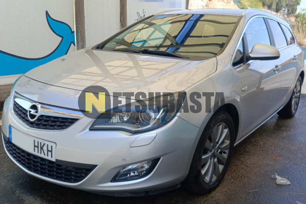 Opel Astra Sports Tourer 1.6 CDTI 2012