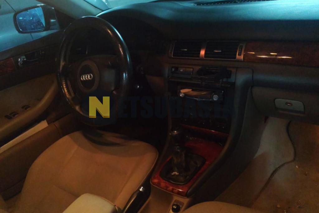 Audi A6 2.4 1998