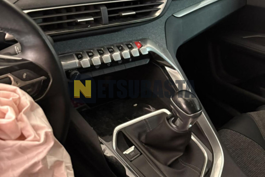 Peugeot 3008 1.5 BlueHDi 2018