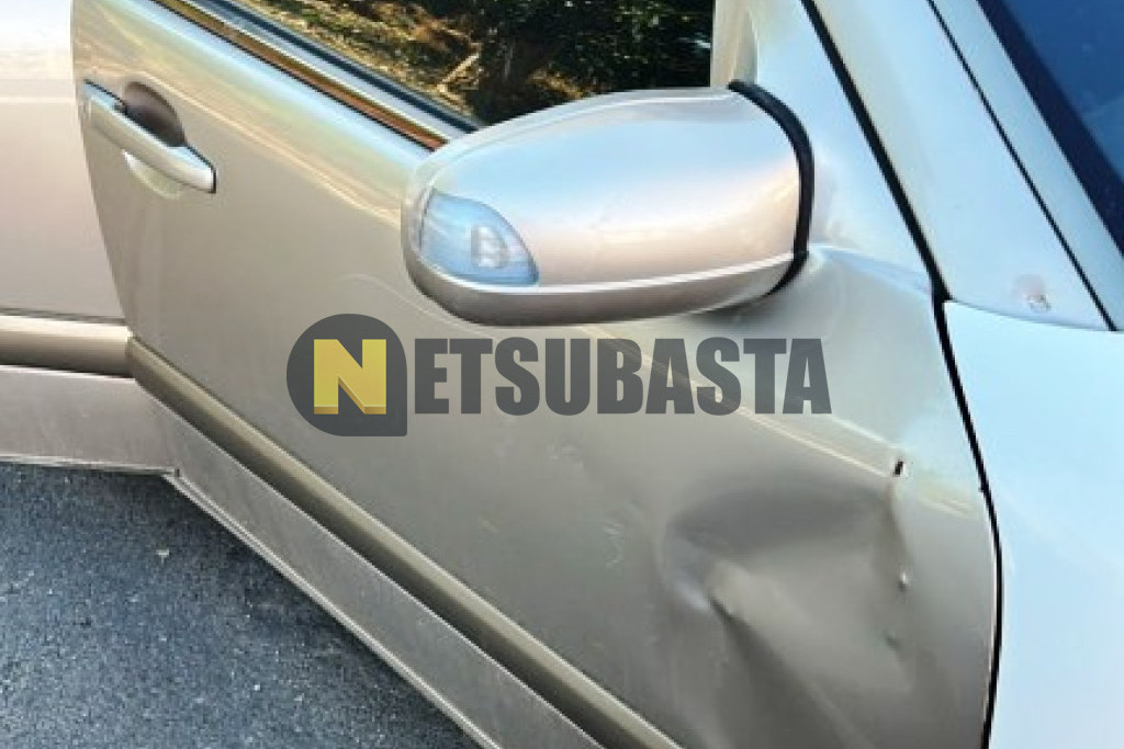 Mercedes-Benz E 240 Aut. 2001