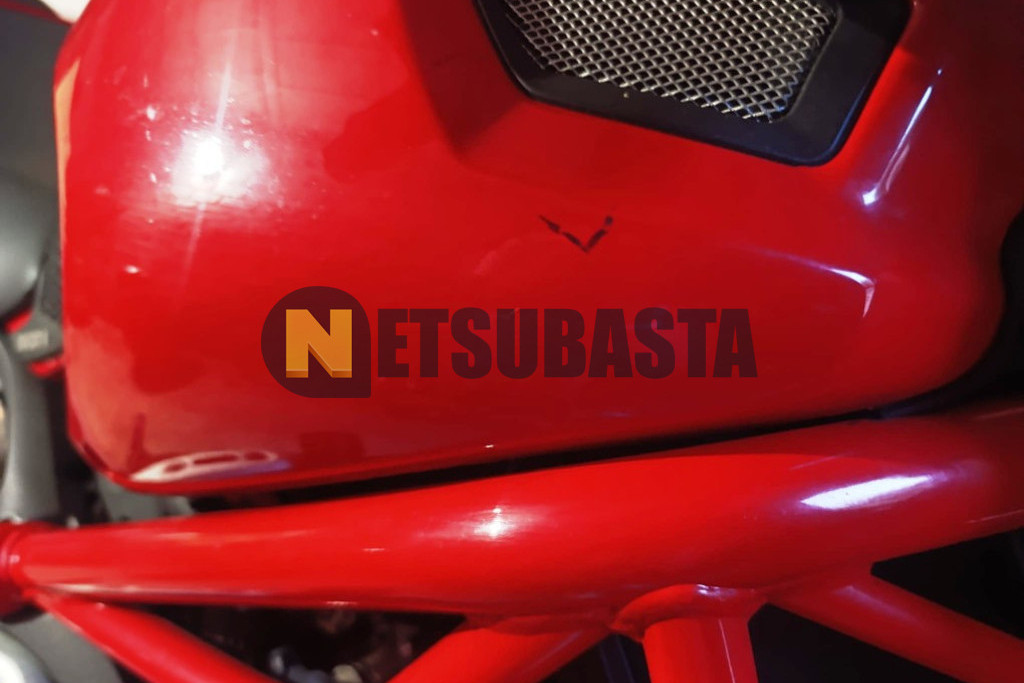 Ducati Monster 696 2008