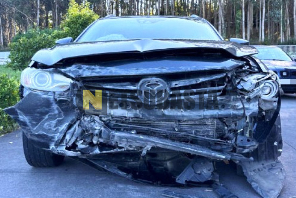Mazda Mazda6 Wagon SKYACTIV-D 2.2 2014