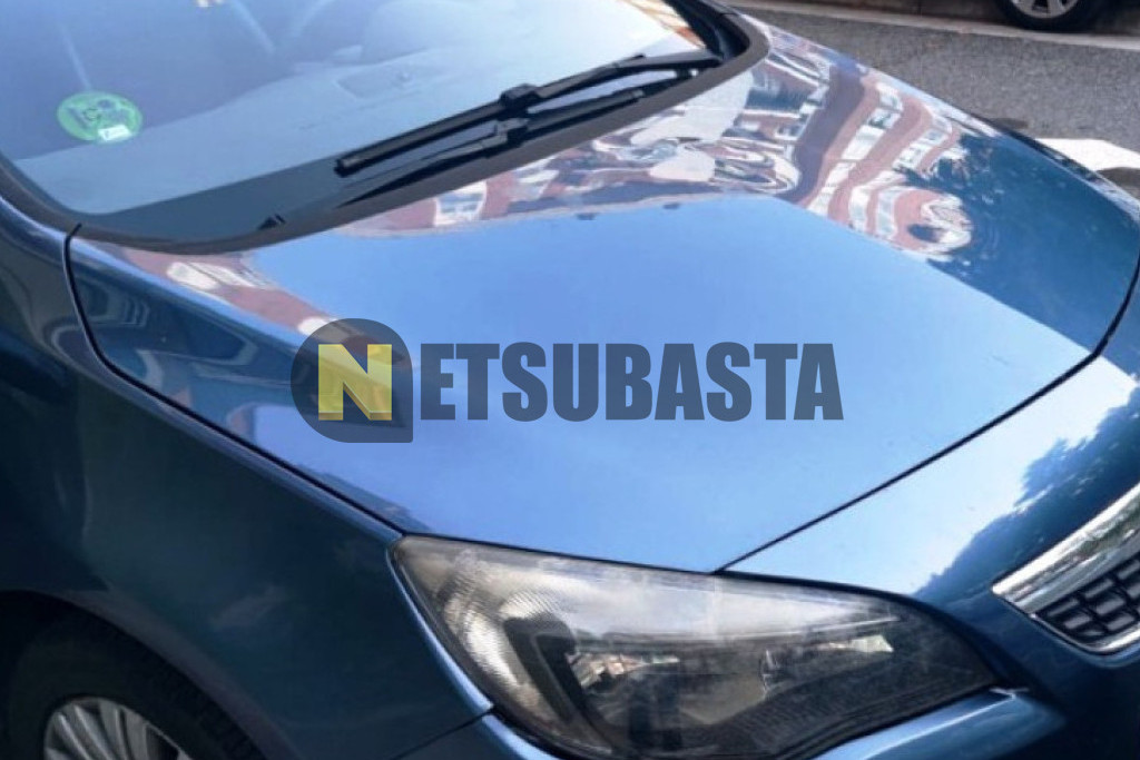 Opel Astra 1.6 2014