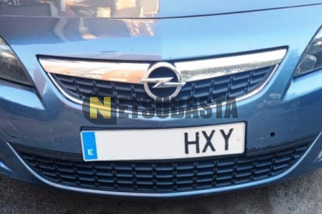 Opel Astra 1.6 2014
