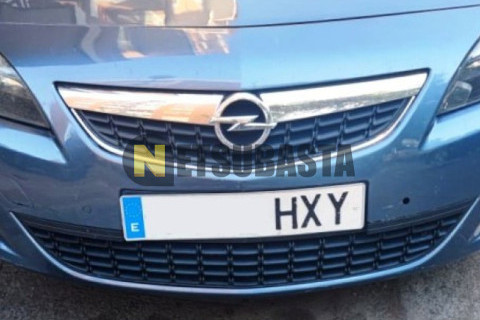 Opel Astra 1.6 2014
