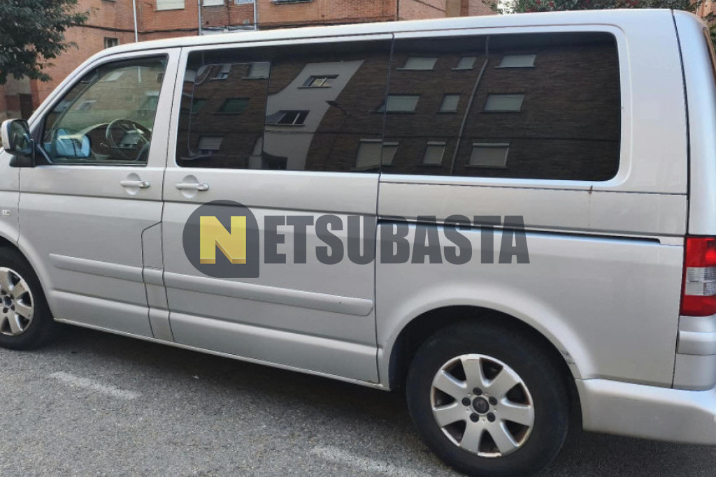 Volkswagen Multivan T5 2.5 TDI 2003