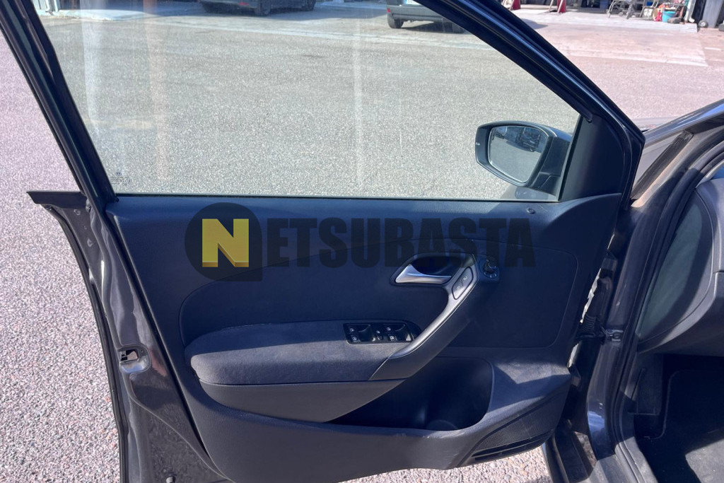 Volkswagen Polo 1.6 TDI DSG 7 vel. 2010