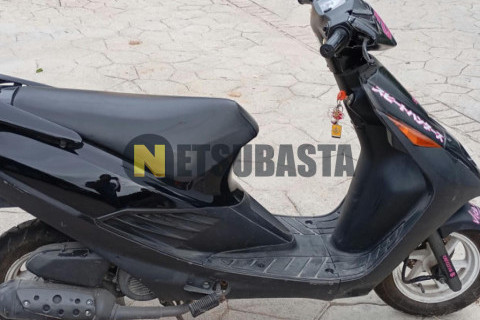 Suzuki AP 50 2002