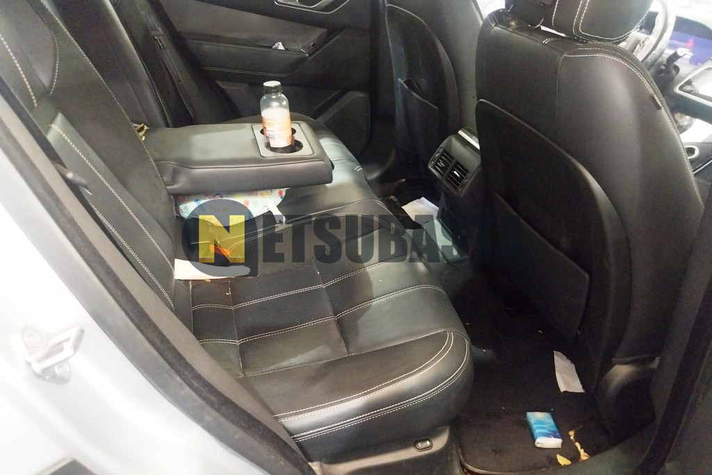 Land-Rover Range Rover Velar 2.0 D240 4WD Auto. 2018