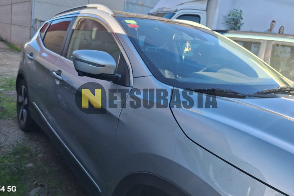 Nissan Qashqai 1.2 DIG-T 2015