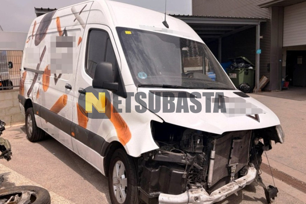 Mercedes-Benz Sprinter Furgón 319 3.0 CDI 2020