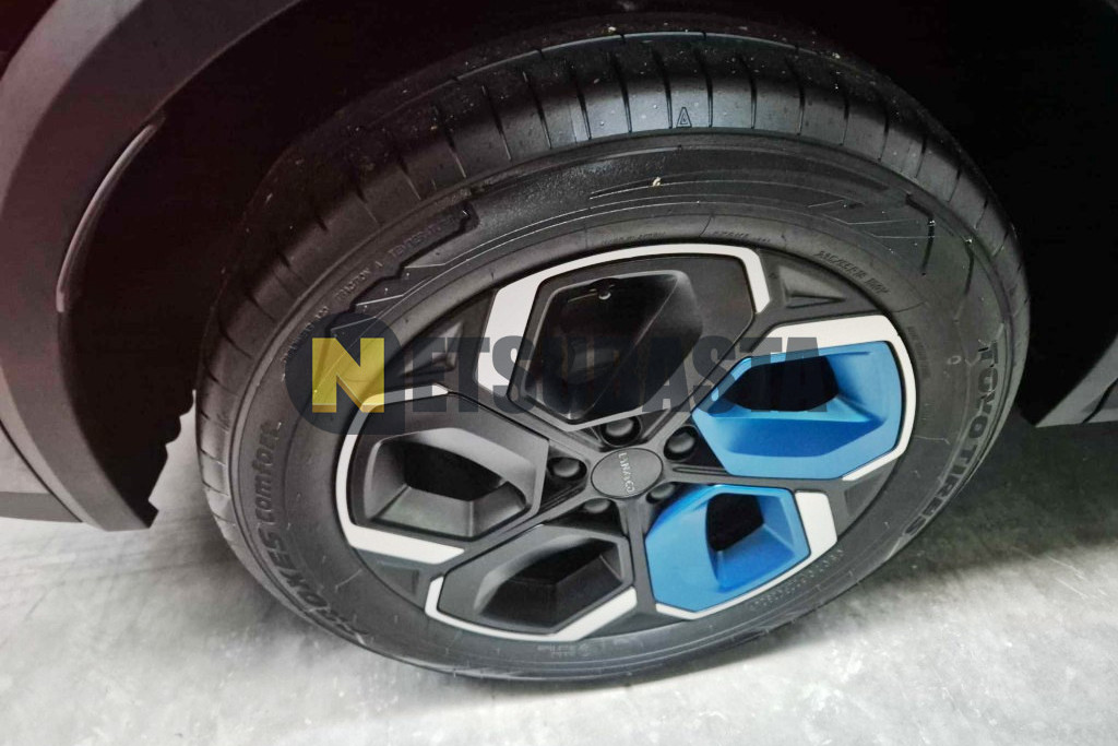 Lynk and Co 01 Híbrido eléctrico 2022