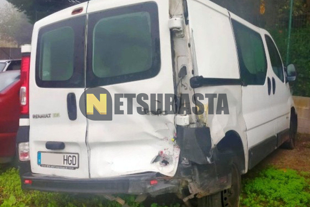Renault Trafic 2.0 dCi 2011
