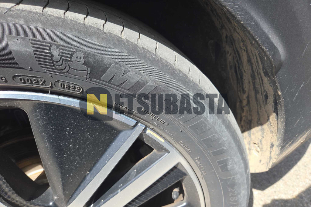 Peugeot 3008 Hybrid 300 e-EAT8 2022