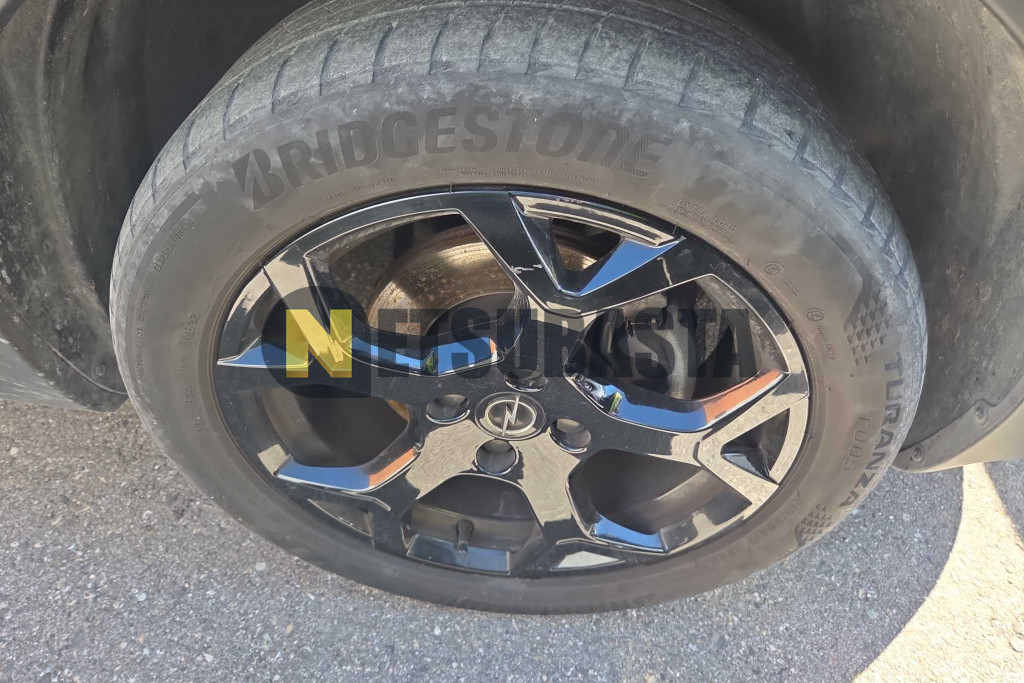Opel Crossland 1.2 Turbo 2023