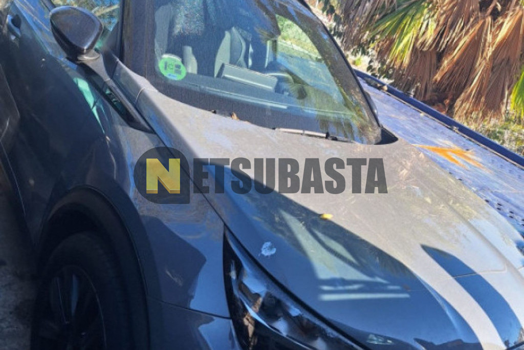 Peugeot 2008 1.2 PureTech EAT8 2023