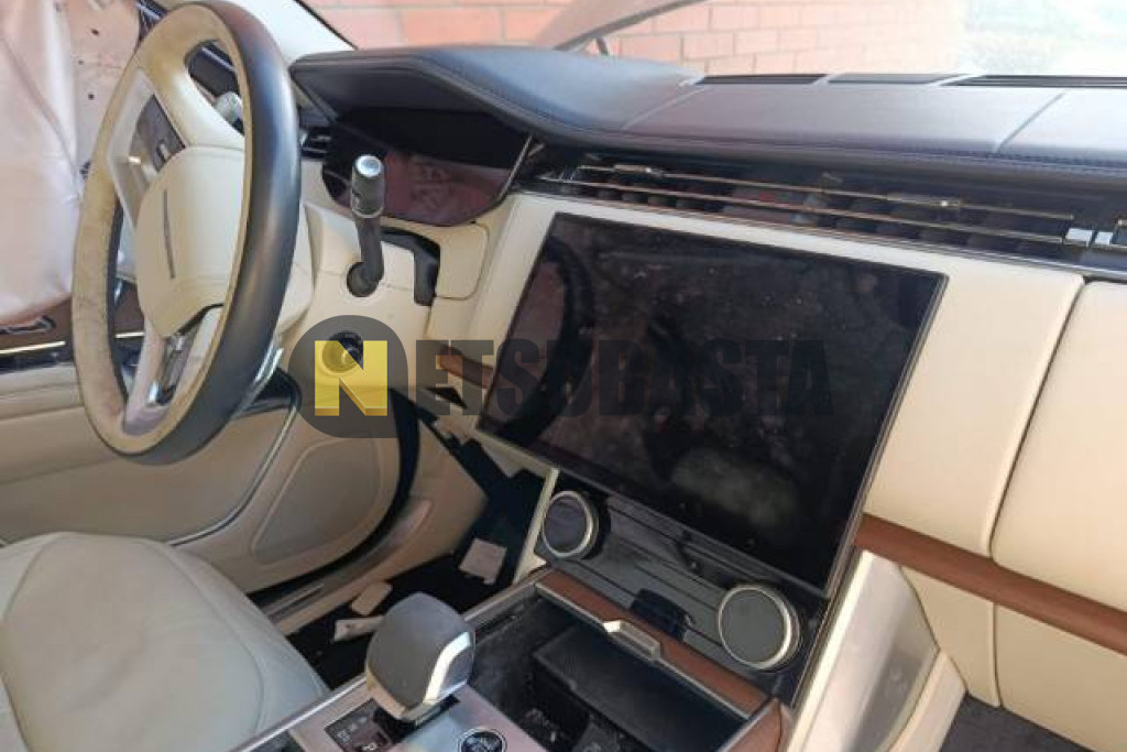 Land-Rover Range Rover Sport P440e 2023