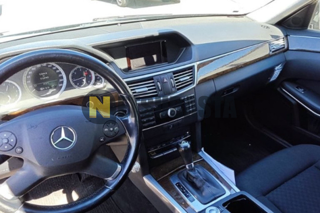 Mercedes-Benz E 220 CDI Estate Aut. Fúnebre 2011