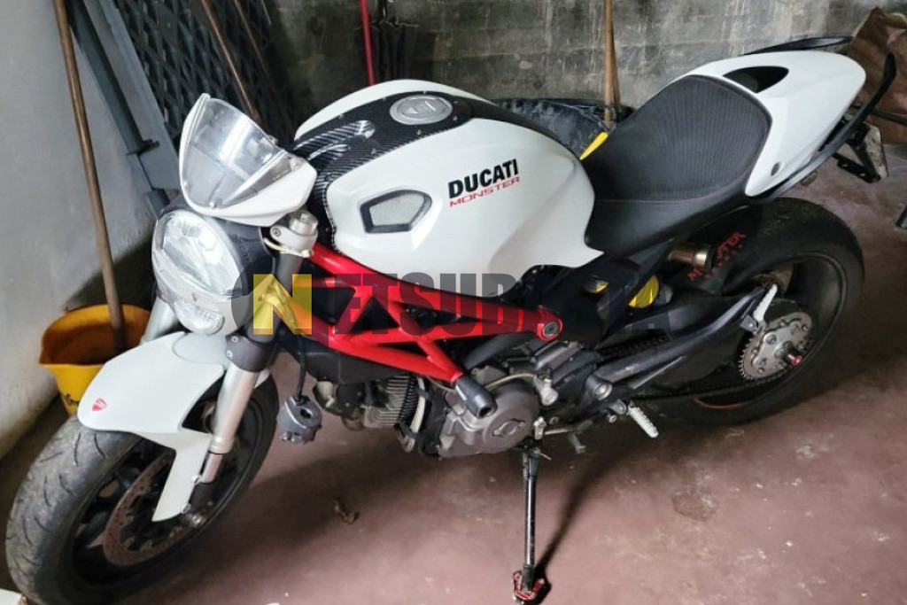 Ducati Monster 796 2010